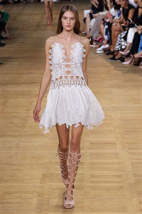 white romance chloé rtw spring 2015 where to buy|Chloé Spring/Summer 2015 .